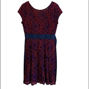 Miusol Large Red and Navy blue lace dress with satin navy blue tie